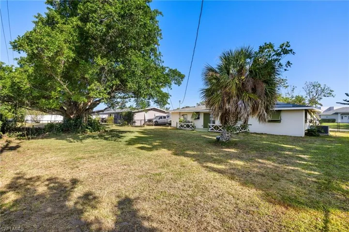 1526 Se 42nd St, Cape Coral Fl 33904