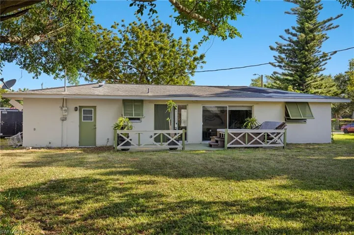 1526 Se 42nd St, Cape Coral Fl 33904