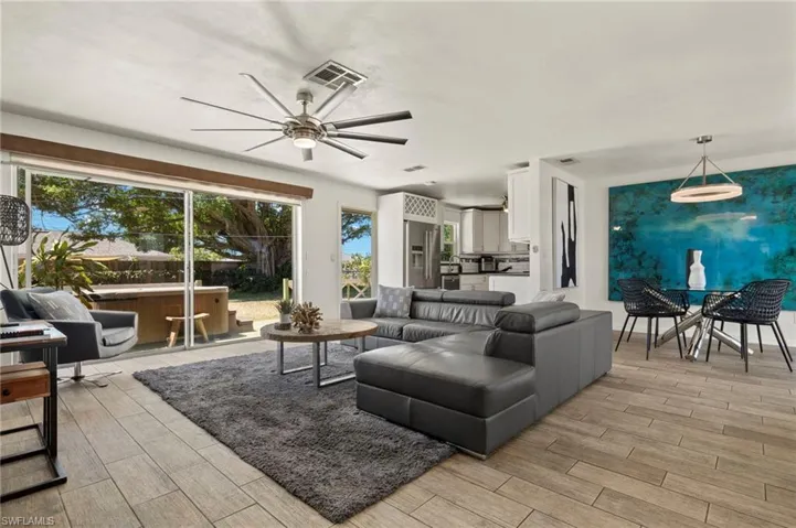 1526 Se 42nd St, Cape Coral Fl 33904