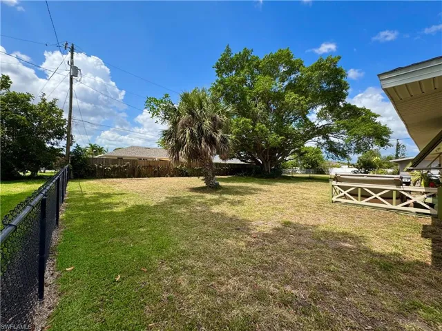 1526 Se 42nd St, Cape Coral Fl 33904