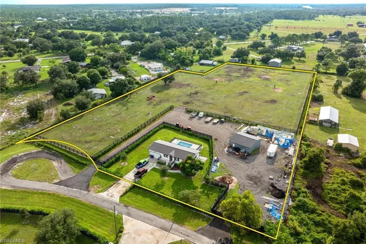 17701  Pronghorn  ST, Alva, FL 33920