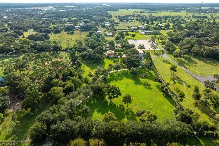 17701  Pronghorn  ST, Alva, FL 33920