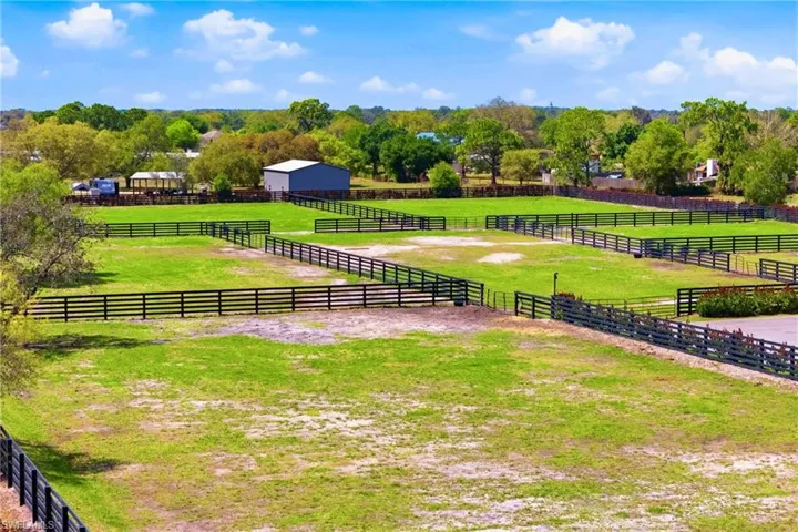 17701  Pronghorn  ST, Alva, FL 33920