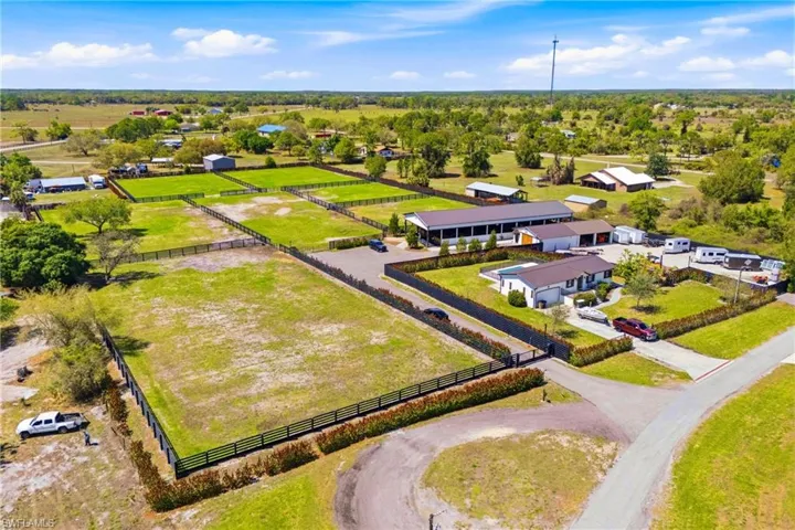 17701  Pronghorn  ST, Alva, FL 33920