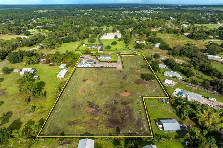 17701  Pronghorn  ST, Alva, FL 33920