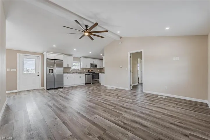 17701  Pronghorn  ST, Alva, FL 33920
