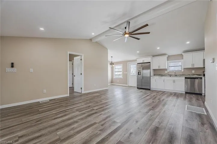 17701  Pronghorn  ST, Alva, FL 33920