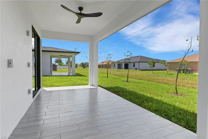 928/930 Ne 8th Pl, Cape Coral, Florida 33909