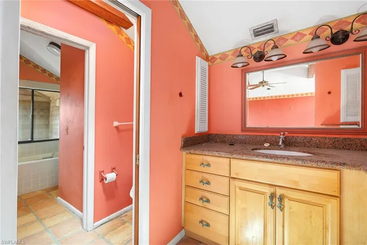 1866  Ardsley  WAY, Sanibel, FL 33957