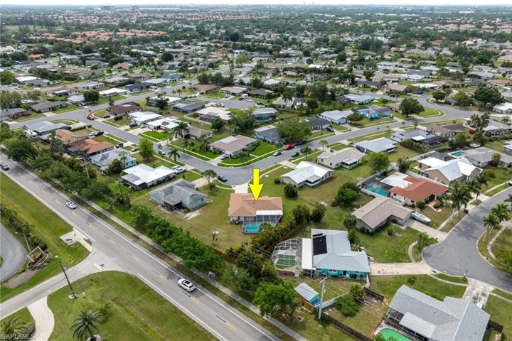 1513  Cambridge  LN, Fort Myers, FL 33919
