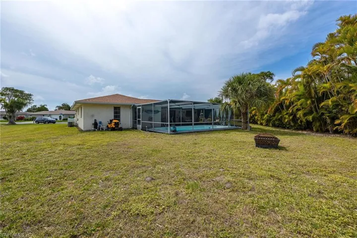 1513  Cambridge  LN, Fort Myers, FL 33919