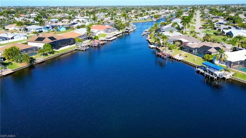 4532 SW 1st  PL, Cape Coral, FL 33914