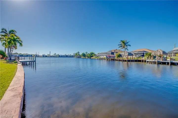 4532 SW 1st  PL, Cape Coral, FL 33914