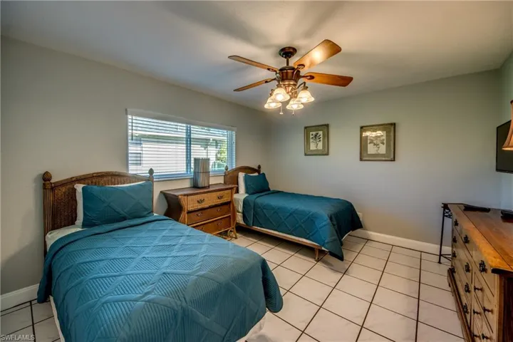 4532 SW 1st  PL, Cape Coral, FL 33914