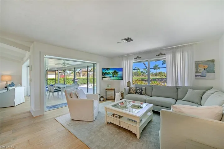 239 Torrey Pines Pt, Naples, Florida 34113