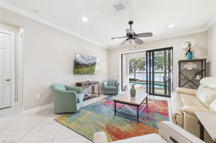 Great Room facing Sliding Glass Doors - View 4