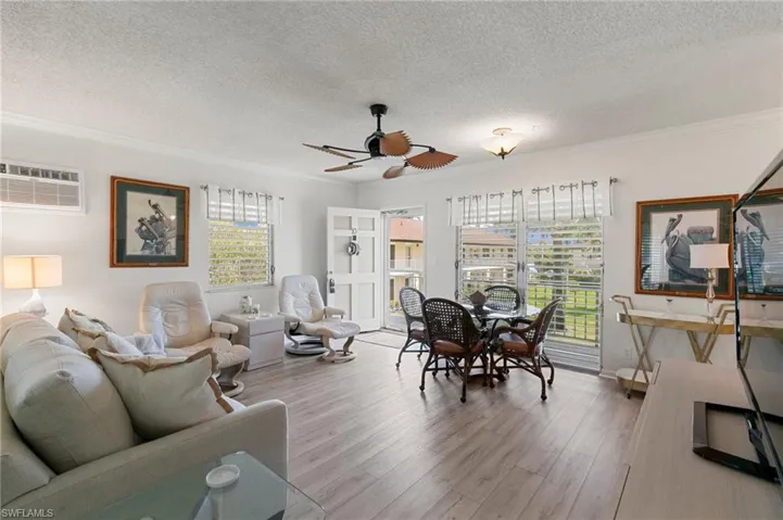 2-bedroom corner unit, new AC in living area (2023)