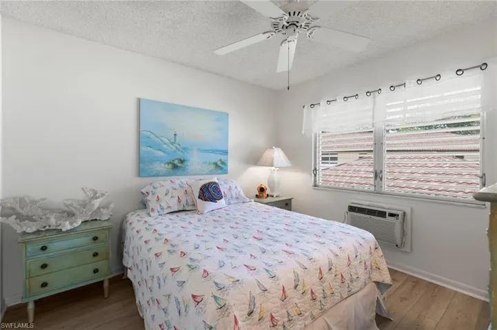 Spacious guest area