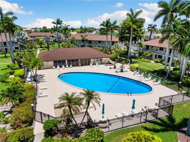 Clubhouse near the pool, central location