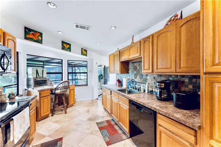 606 Richmond Ave N, Lehigh Acres Fl 33972