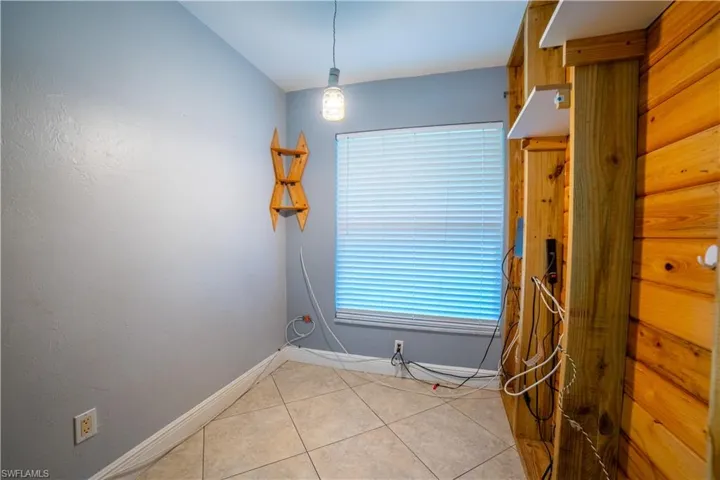 3420  17th SW AVE, Naples, FL 34117