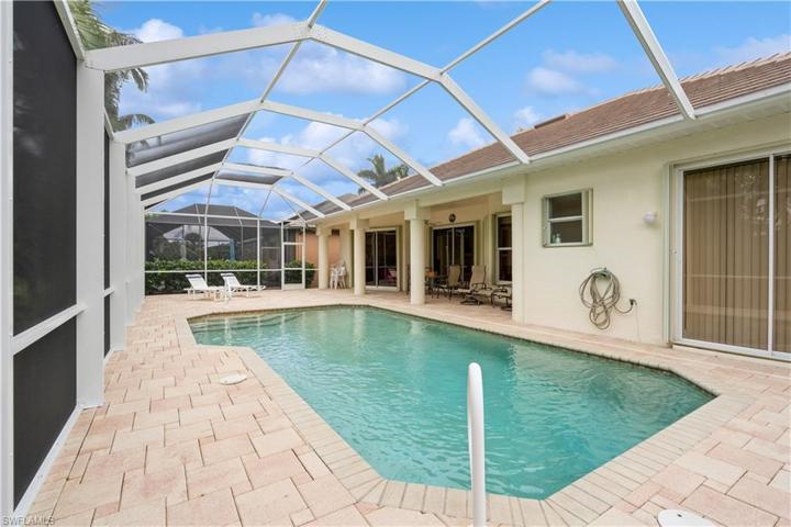 8340 Southwind Bay CIR, FORT MYERS FL 33908