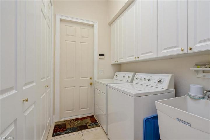8340 Southwind Bay CIR, FORT MYERS FL 33908