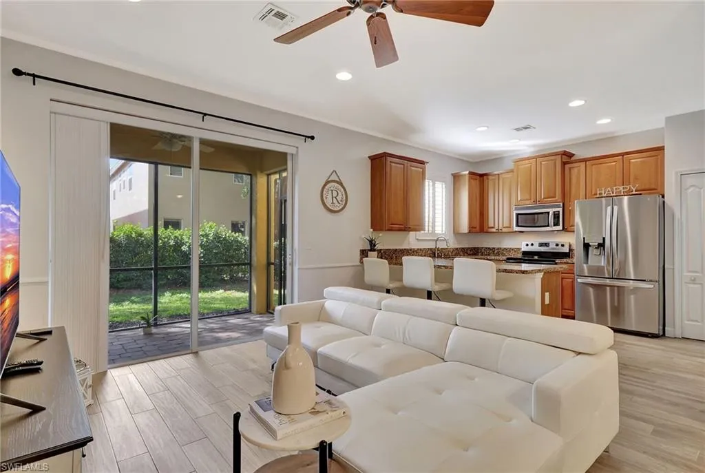 10191 Tin Maple DR, Estero, FL 33928,225011216