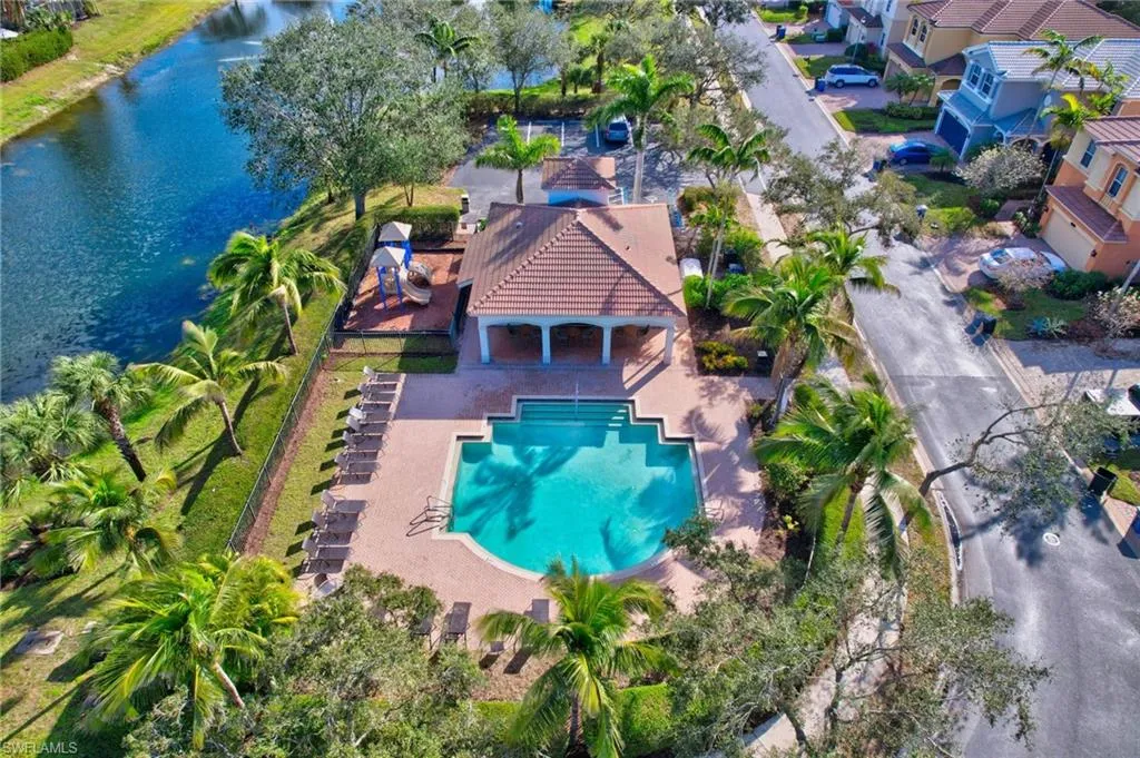 10191 Tin Maple DR, Estero, FL 33928,225011216