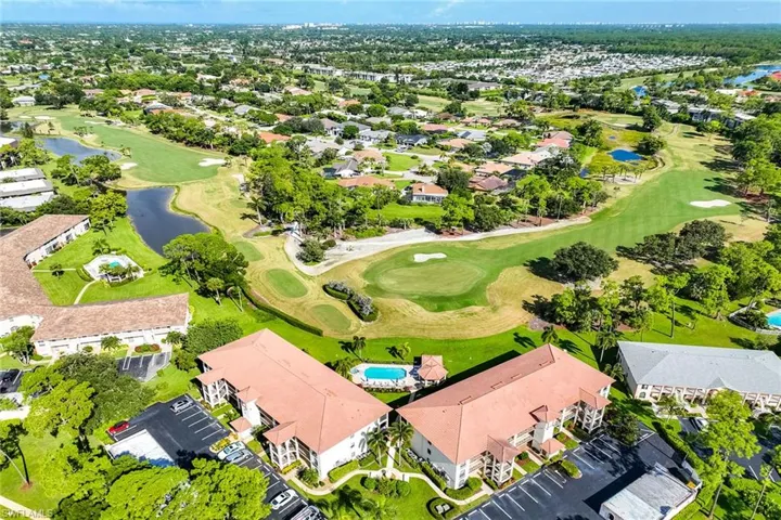 605 Augusta Blvd 11, Naples, Florida 34113