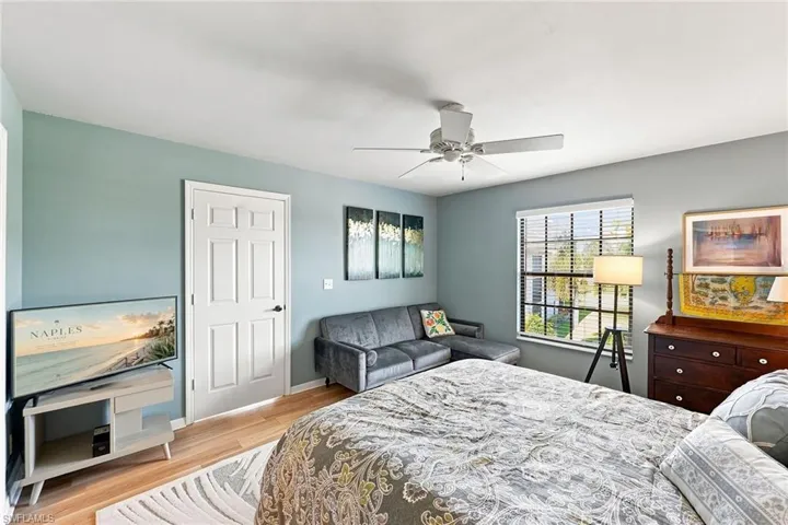 605 Augusta Blvd 11, Naples, Florida 34113