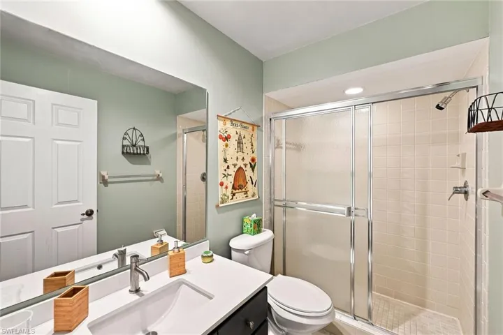 605 Augusta Blvd 11, Naples, Florida 34113