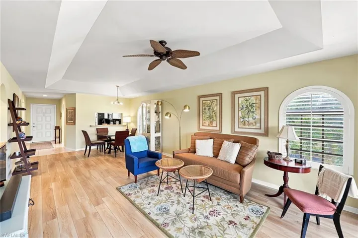 605 Augusta Blvd 11, Naples, Florida 34113