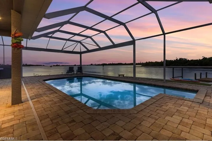 4885 E Riverside  DR, Fort Myers, FL 33905