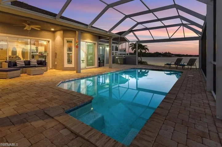 4885 E Riverside  DR, Fort Myers, FL 33905