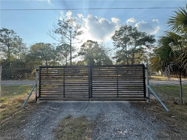 265 S Jinete St, Clewiston, Florida 33440