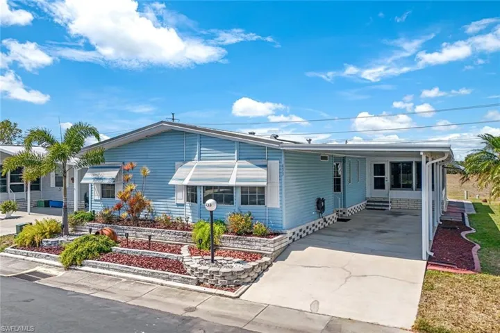 1500+ sq ft of air-conditioned living space in this PRISTINE home!
