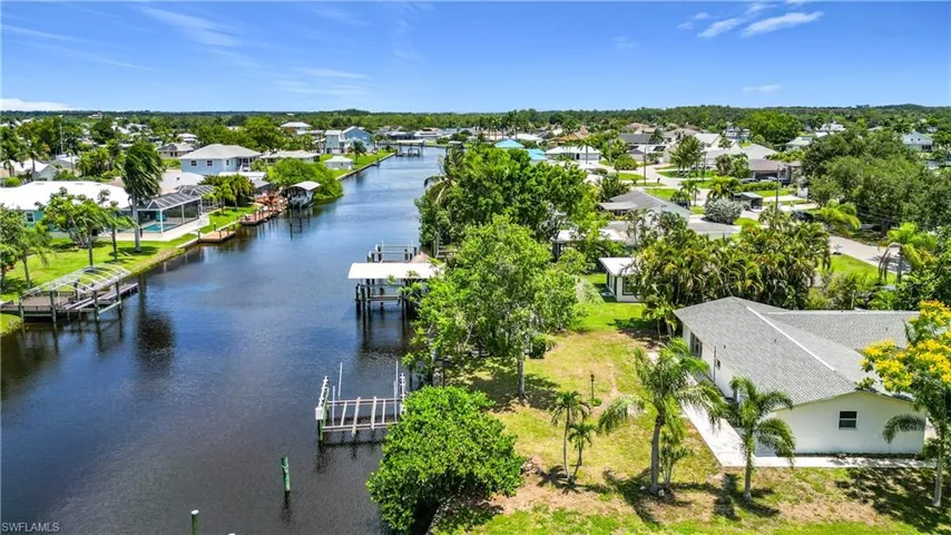 2137 Saint Croix Ave, Fort Myers, Florida 33905