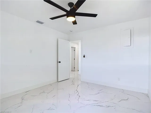 2137 Saint Croix Ave, Fort Myers, Florida 33905