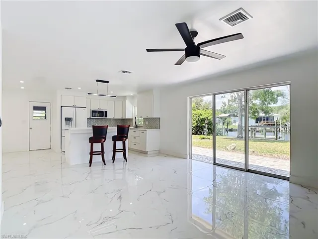 2137 Saint Croix Ave, Fort Myers, Florida 33905
