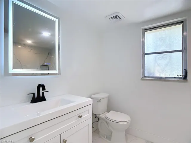 2137 Saint Croix Ave, Fort Myers, Florida 33905