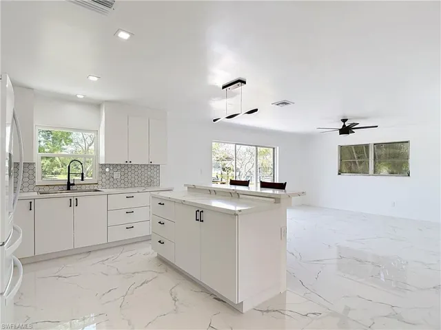2137 Saint Croix Ave, Fort Myers, Florida 33905