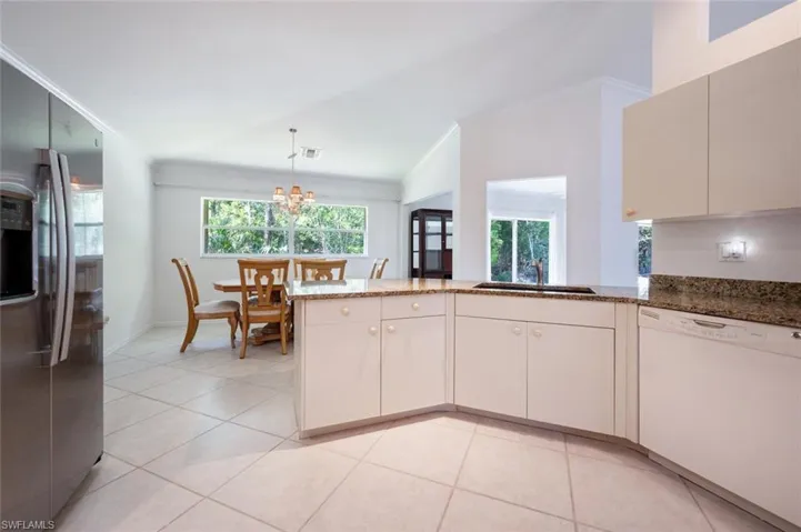 889  Charlemagne  BLVD, Naples, FL 34112