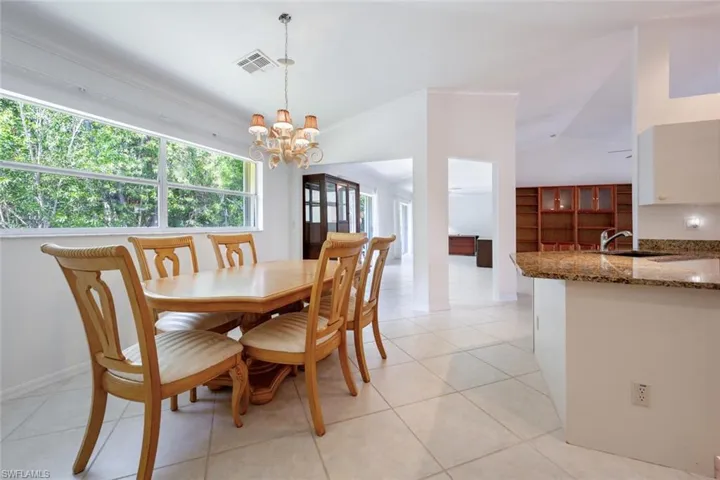 889  Charlemagne  BLVD, Naples, FL 34112