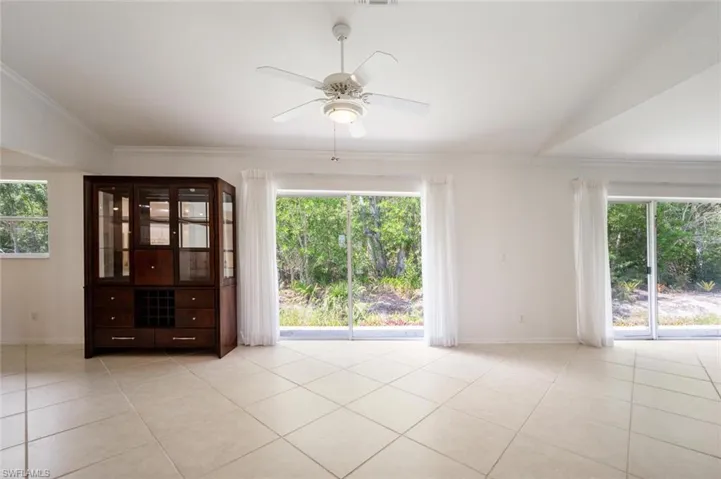 889  Charlemagne  BLVD, Naples, FL 34112
