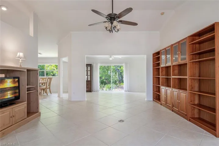 889  Charlemagne  BLVD, Naples, FL 34112