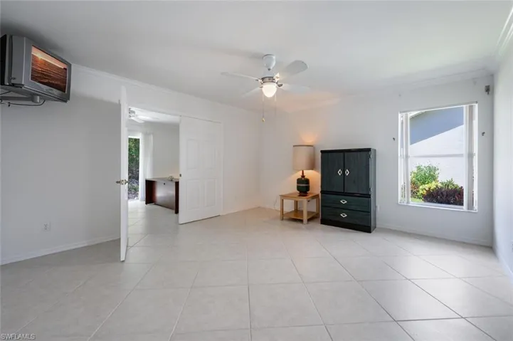 889  Charlemagne  BLVD, Naples, FL 34112