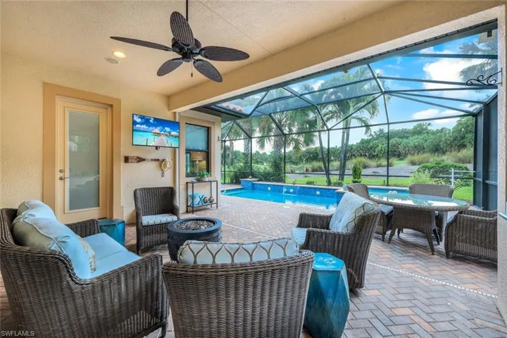 Patio / terrace featuring an outdoor living space and ceiling fan
