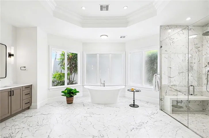 1888  6th S ST, Naples, FL 34102