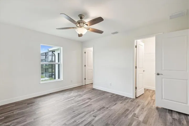 22 NW 25th  TER, Cape Coral, FL 33993